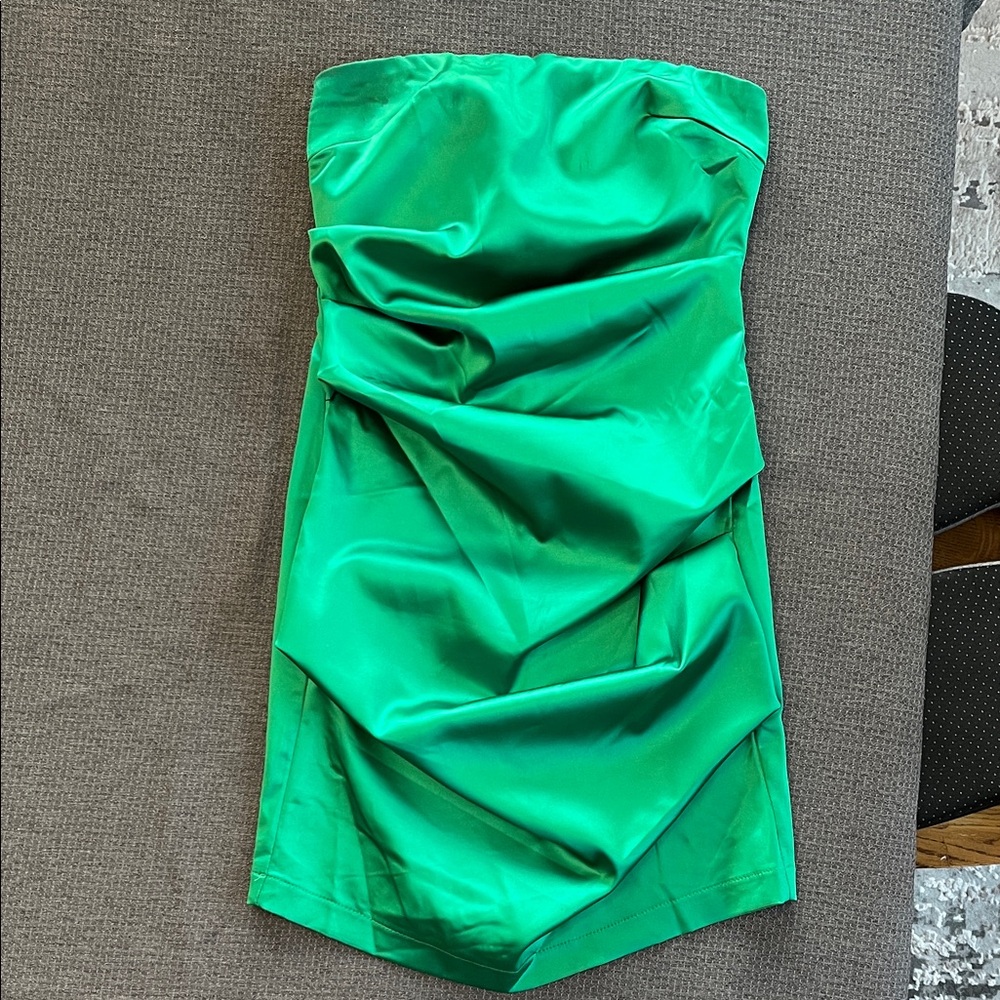 Hello Molly Strapless Dress in Vibrant Green